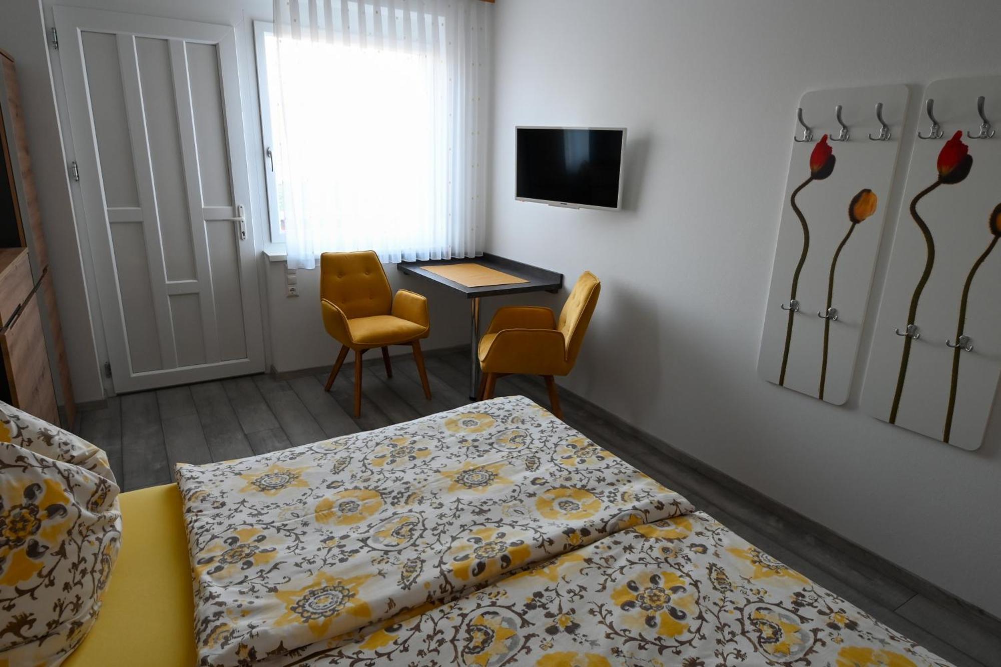 Gaestehaus Zum See 일미츠 외부 사진