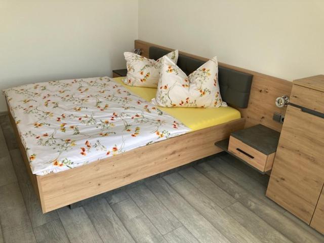 Gaestehaus Zum See 일미츠 외부 사진